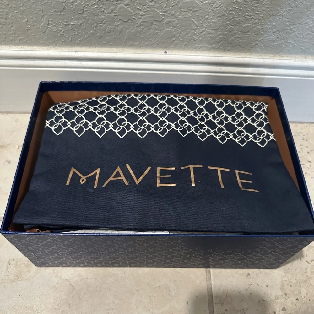 Mavette Marino pointed toe pump - Picture 9 of 10